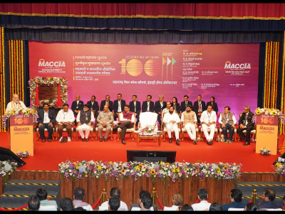 Shri. Amit Shah addressing the gathering